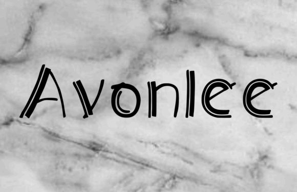 Avonlee: A Versatile Display Font for Modern Web Design